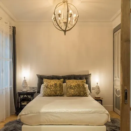 Belleville Apartment